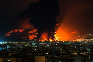 Acidic Black Rain Falls on Tehran After Israeli Strikes on Oil Depots